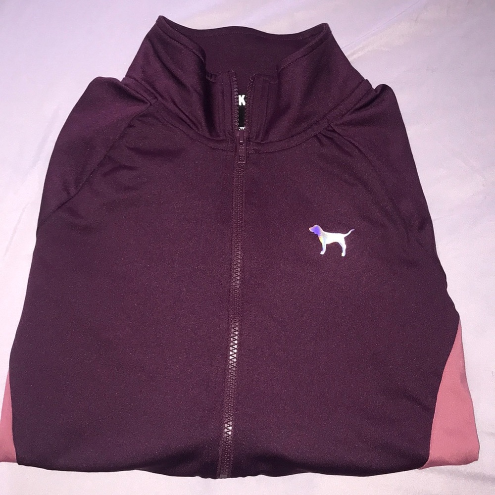 NEW V.S PINK ATHLETICS WORKOUT LONGSLEEVE